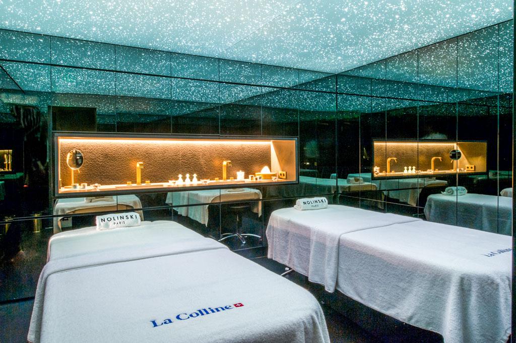 3 cabines de soin (1 double et 2 simples) permettent de profiter de traitements pointus