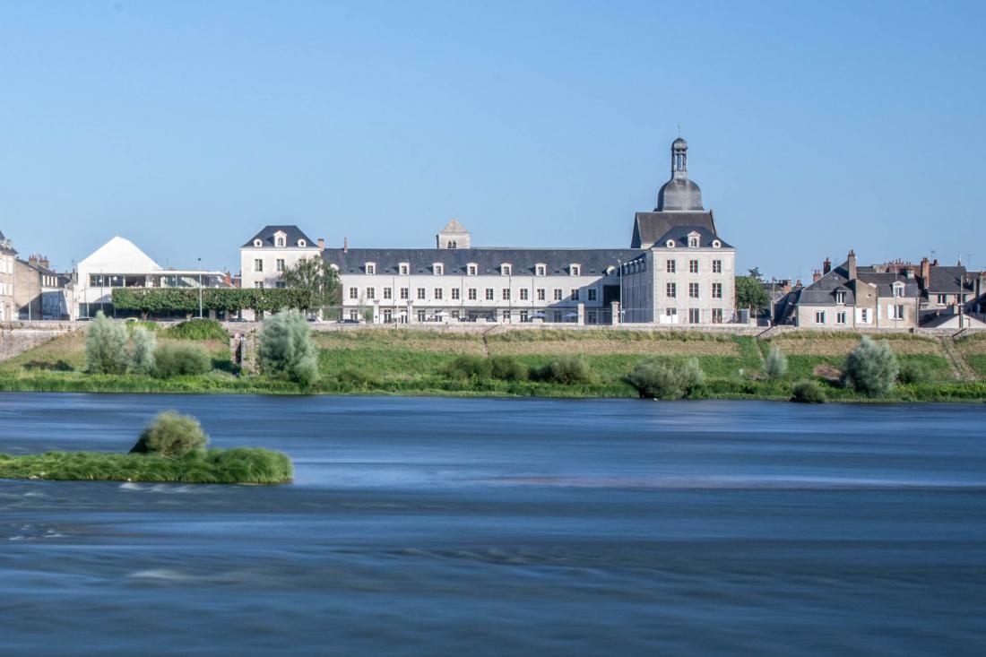 L’hôtel 5 étoiles prend ses quartiers dans un ancien hospice remontant au XVIIe siècle L’hôtel 5 étoiles prend ses quartiers dans un ancien hospice remontant au XVIIe siècle