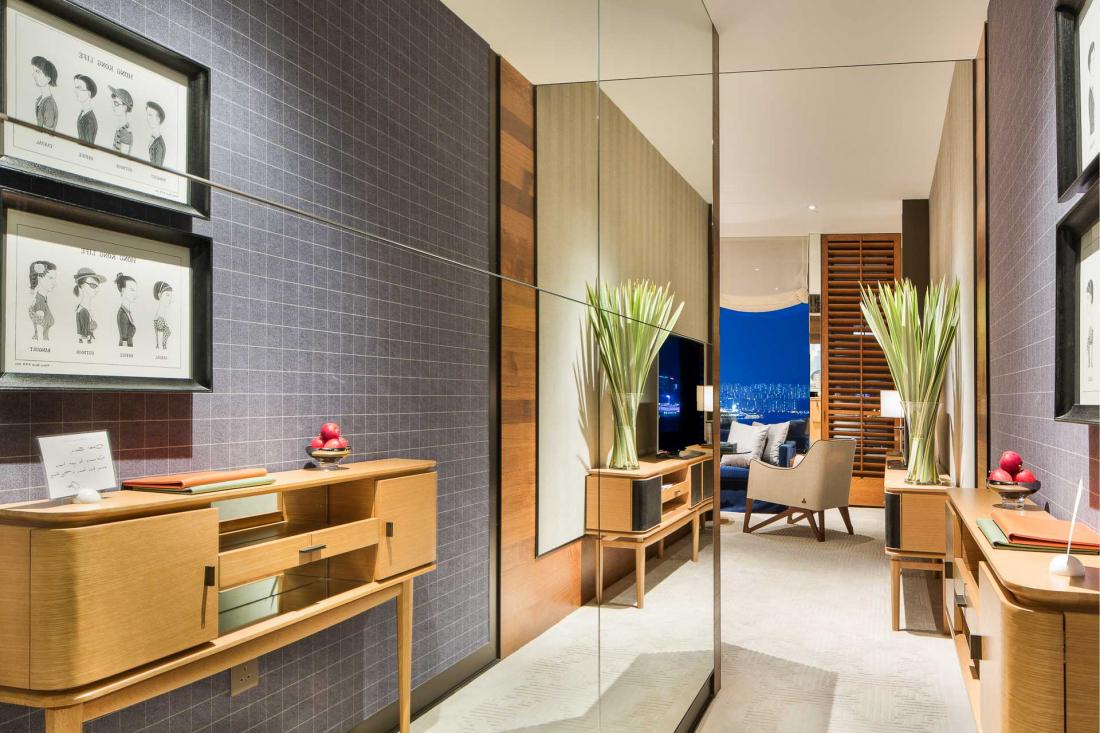 Chaque chambre est décorée de petits trésors qui témoignent de l’histoire de Hong-Kong, et de touche plus modernes et sophistiquées.
