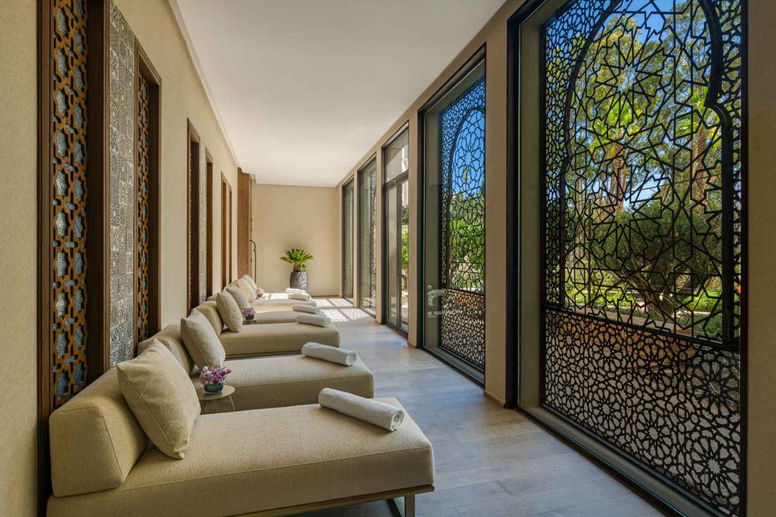 Le Fairmont Spa a été soigneusement conçu pour souligner toute l’authenticité du Maroc.