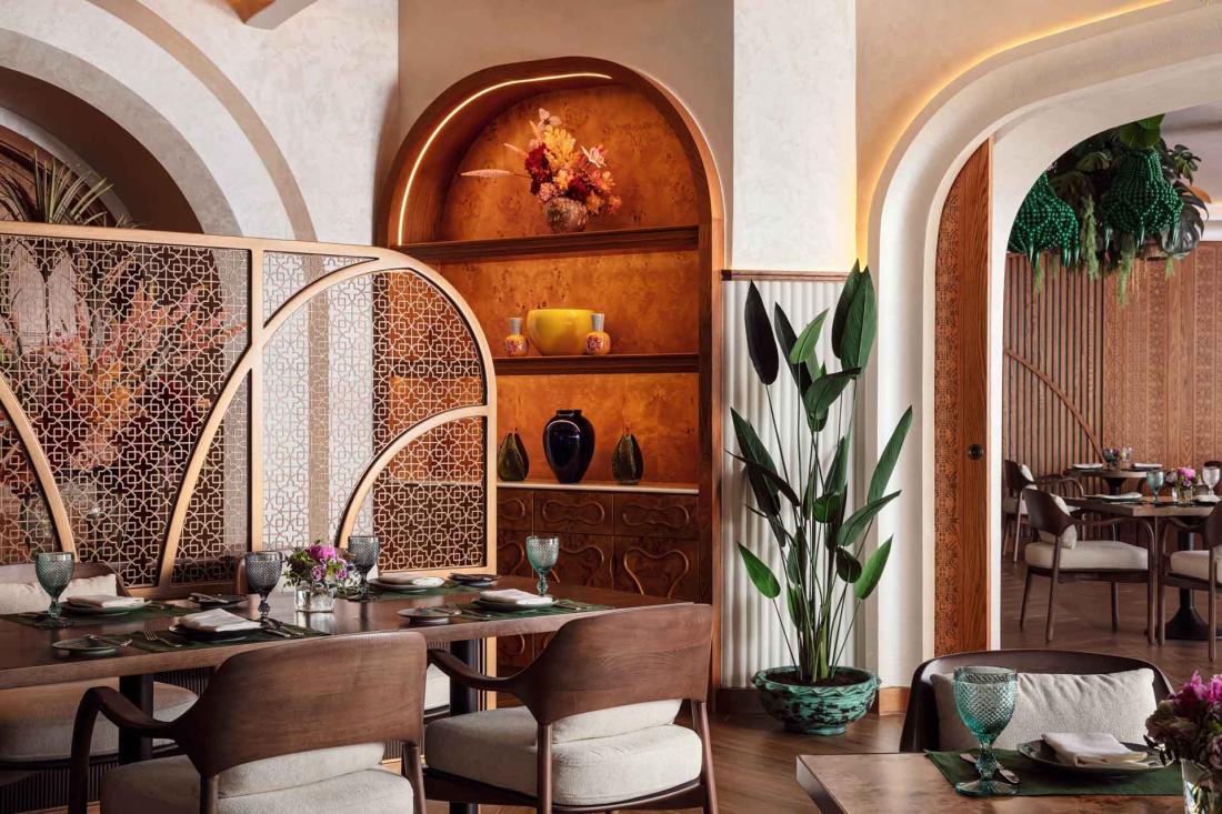 Karibu, table inspirée par la route de la soie qui mixe la cuisine omanaise à des influences de l’océan Indien