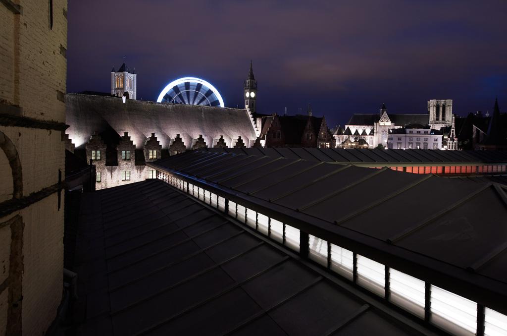 Vue en direction de la Grande Boucherie pendant la fête d’hiver (Winterfeesten) qui a lieu tous les ans en décembre.