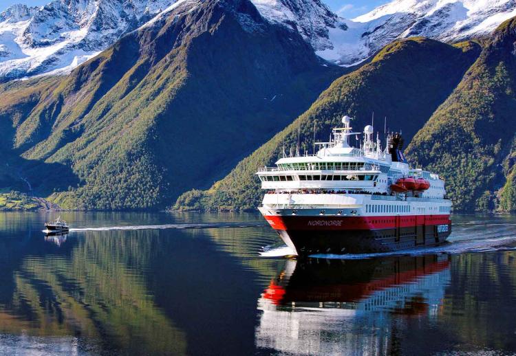 Hurtigruten : le premier navire de croisière zéro-émission est pour 2030