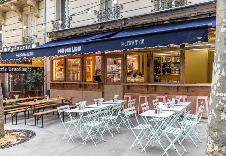 Monbleu Père Lacheese, la parfaite terrasse-buvette pour un apéritif fromager