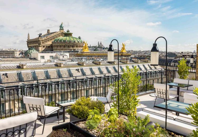 Sequoia, nouveau rooftop parisien au sommet de l'hôtel Kimpton St Honoré