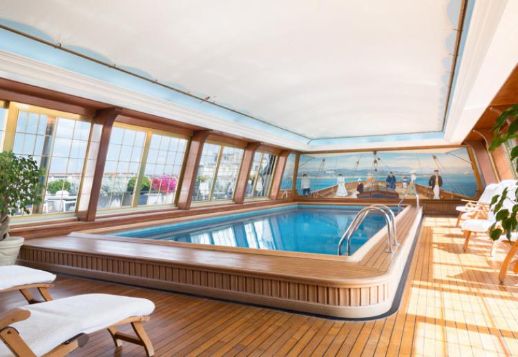 On a testé le nouveau soin Tata Harper au spa de l’hôtel Bristol