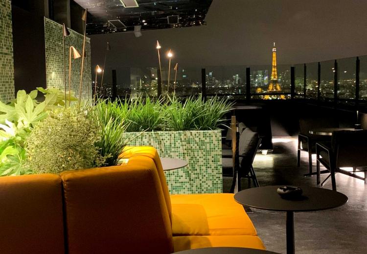 Le Skybar au Pullman Paris Montparnasse dévoile le plus haut rooftop de Paris