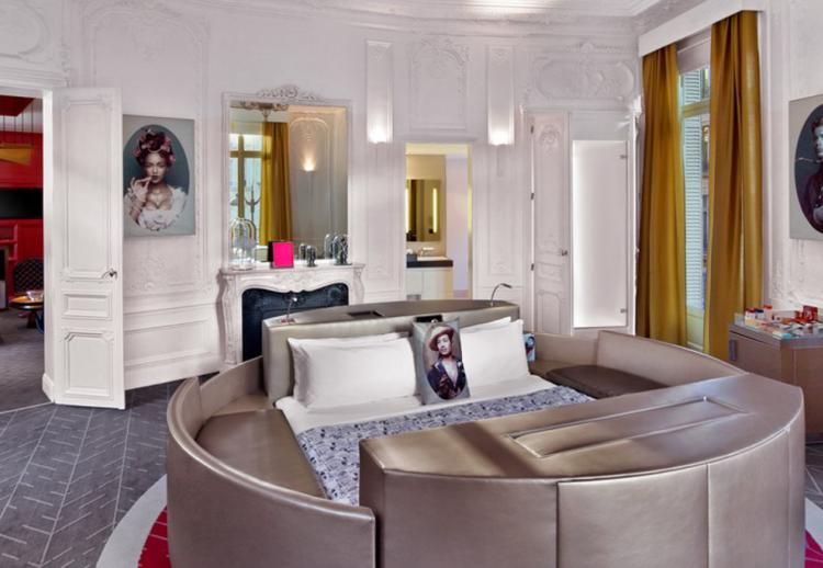 Le W Paris-Opéra invite Thierry Lasry dans sa plus belle suite 