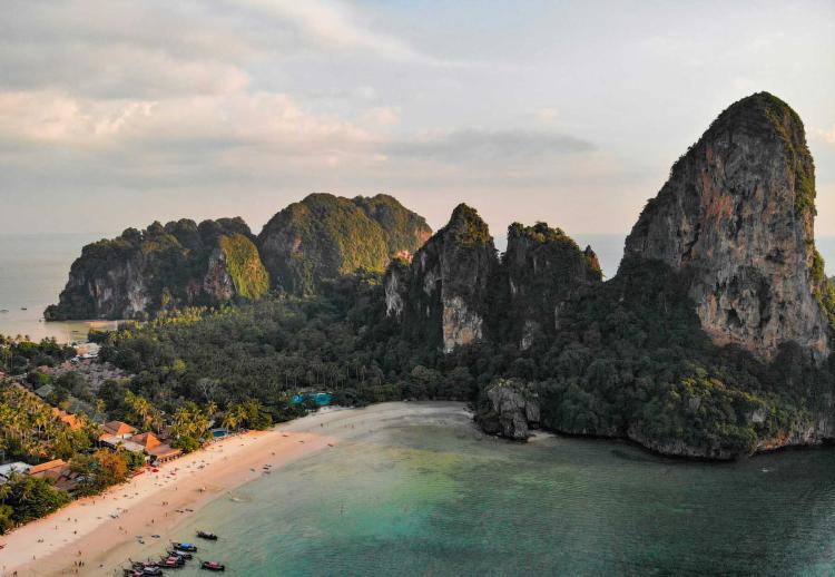 La troisième saison de The White Lotus prendra place dans un Four Seasons en Thaïlande