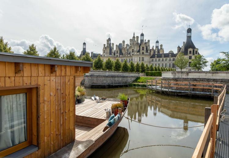 Château de Chambord : dormir sur l'eau et face au château, une expérience unique