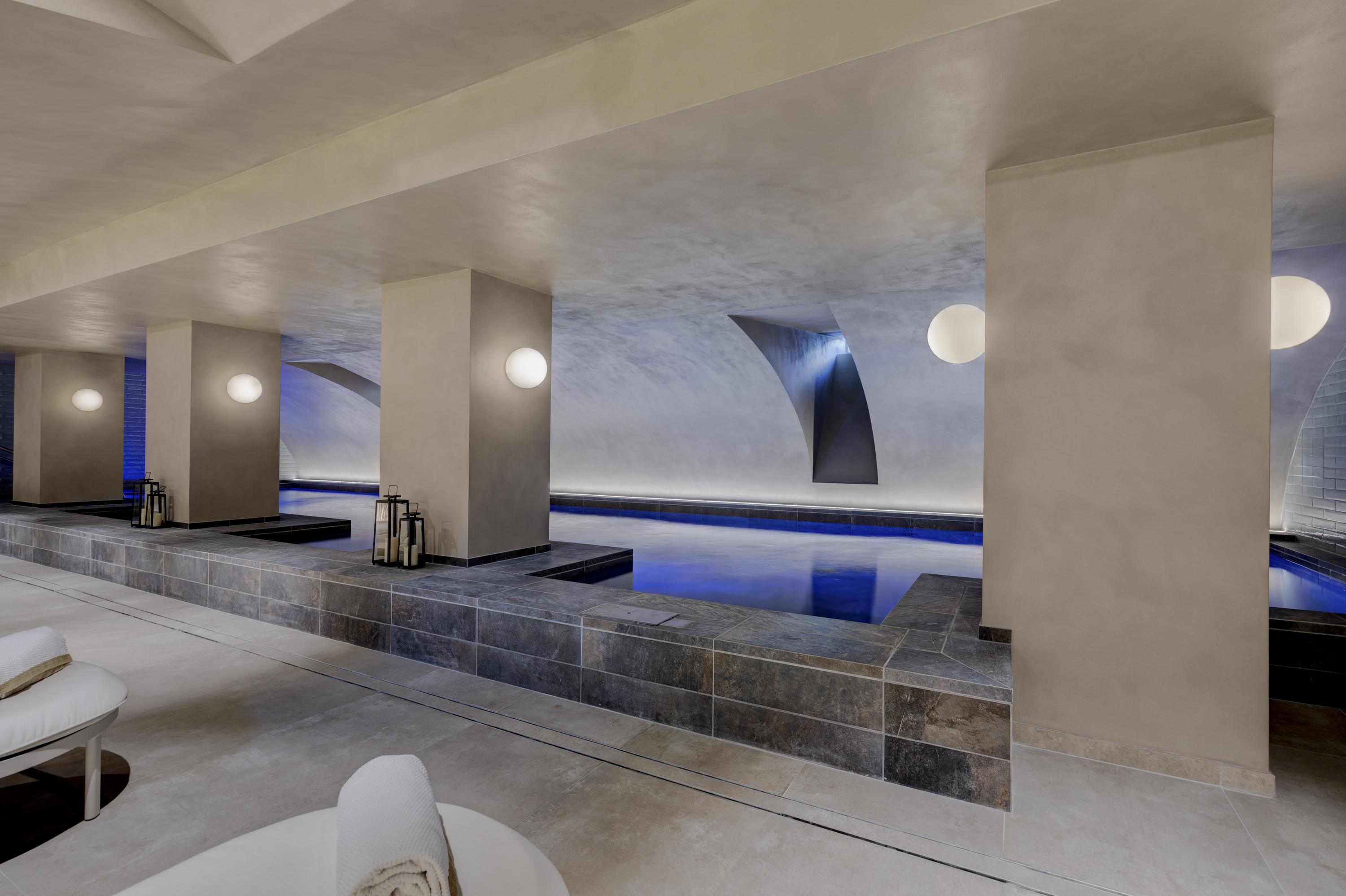 La piscine du spa Sisley à Fleur de Loire © Alexandre Moulard