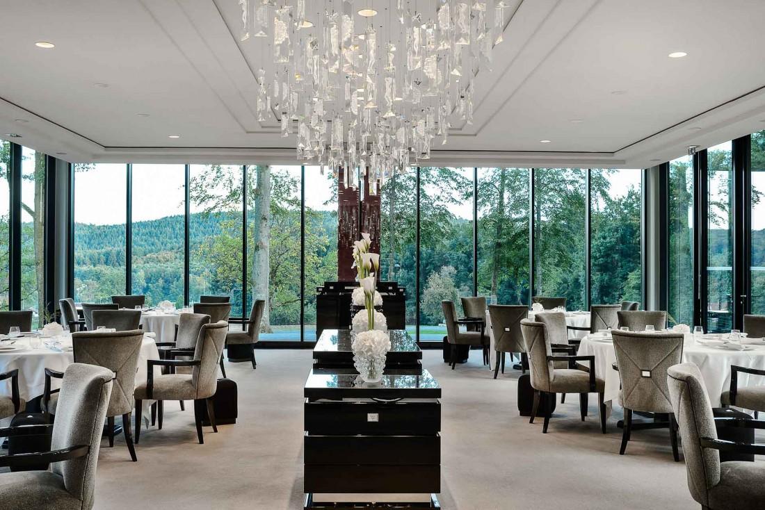 La salle à manger du restaurant, vitrine du savoir-faire de la Maison Lalique © Reto Guntli  