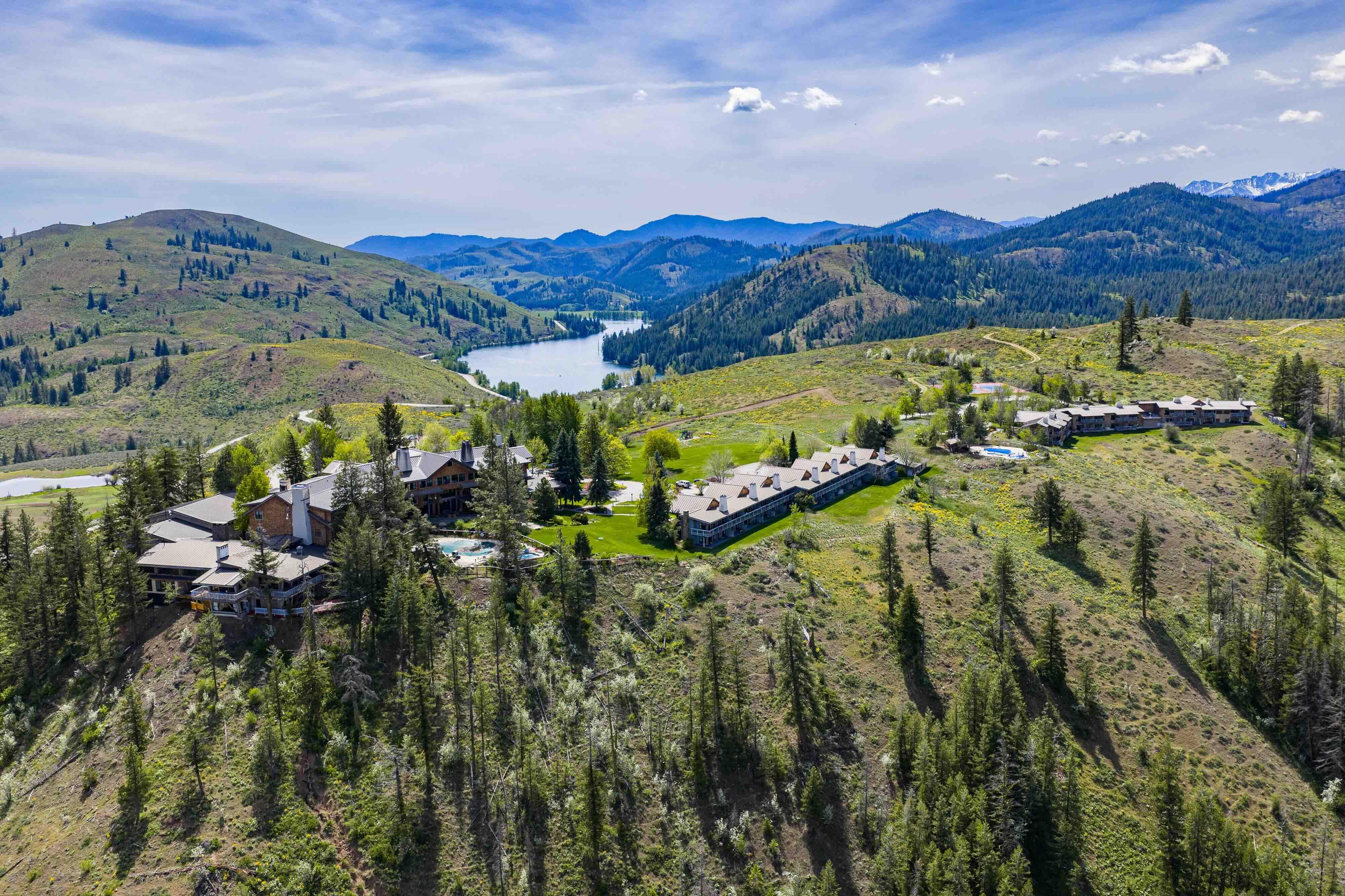 HERO Sun Mountain Lodge © DR