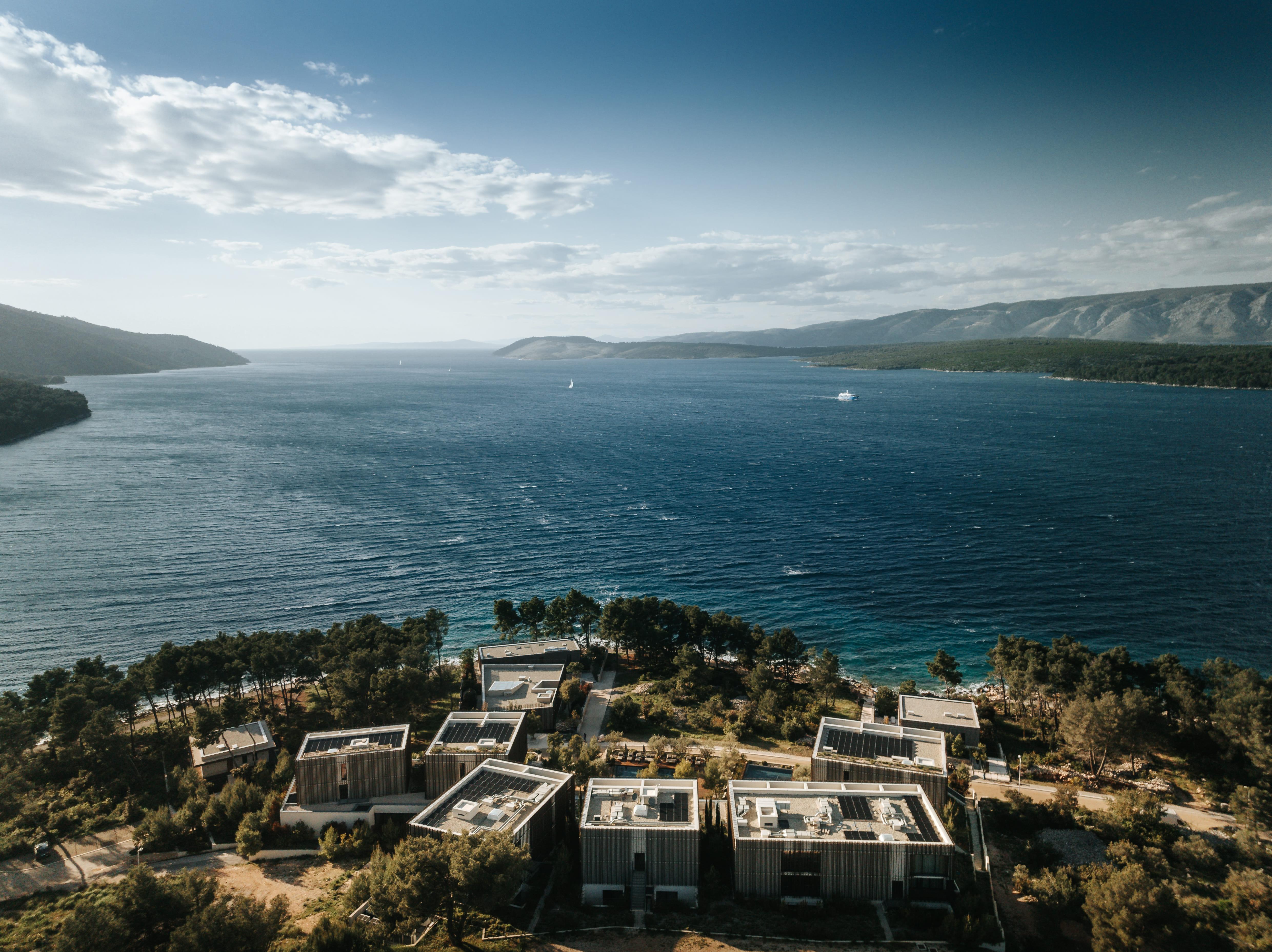 Vue sur le Maslina Resort © DR