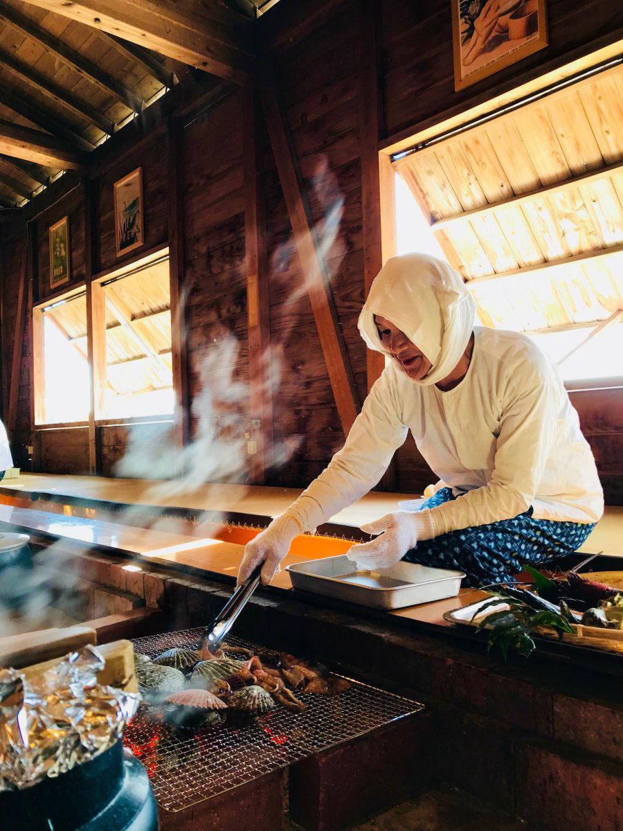 Ama Hut Satoumian
