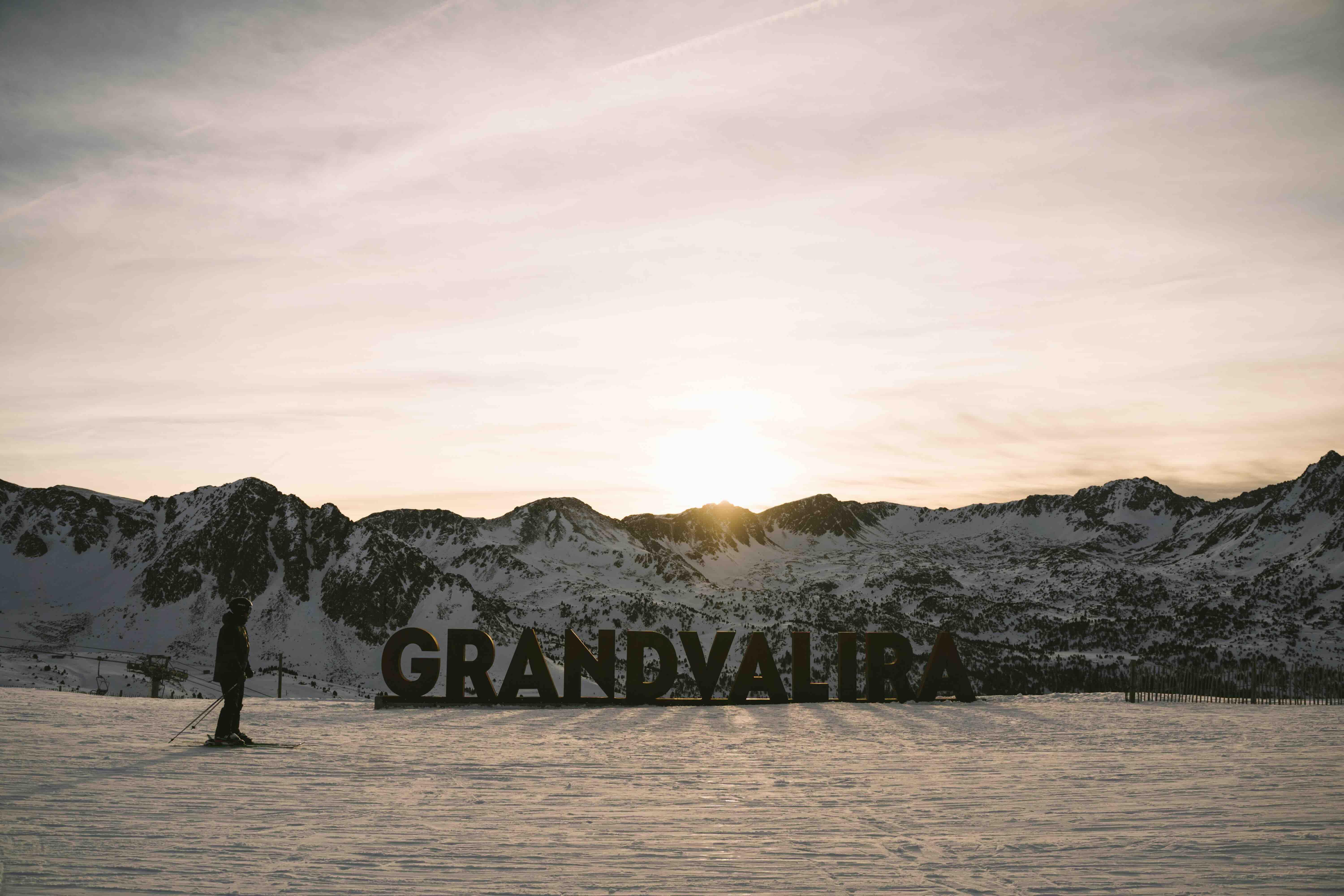Faire du ski à Grandvalira en Andorre © andorraworld