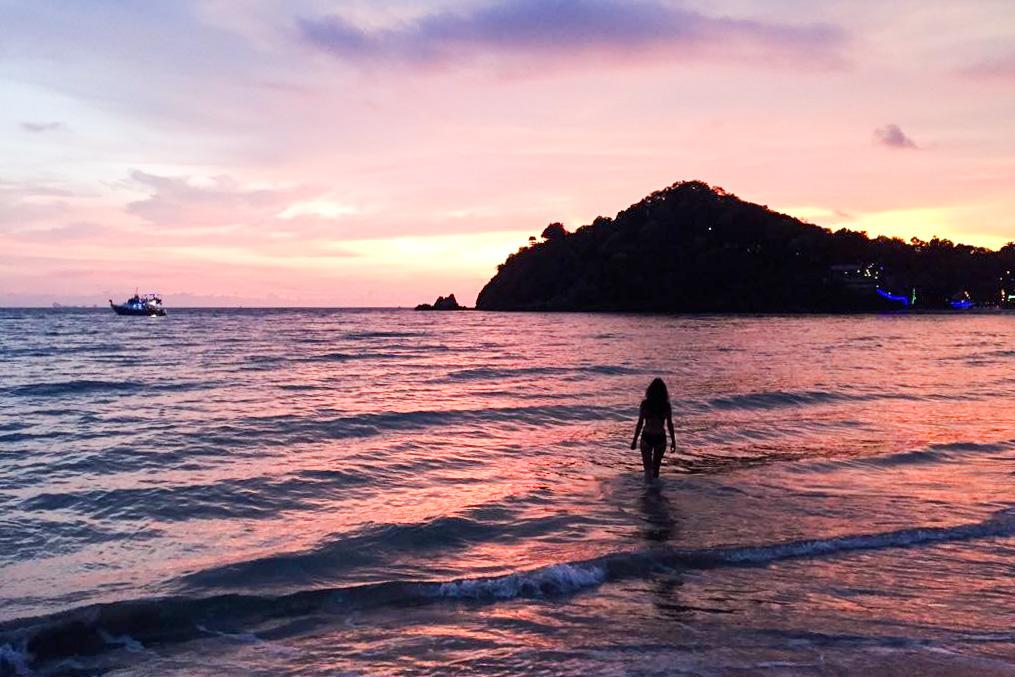 Coucher de soleil sur la plage de l’hôtel © Camille Weyl