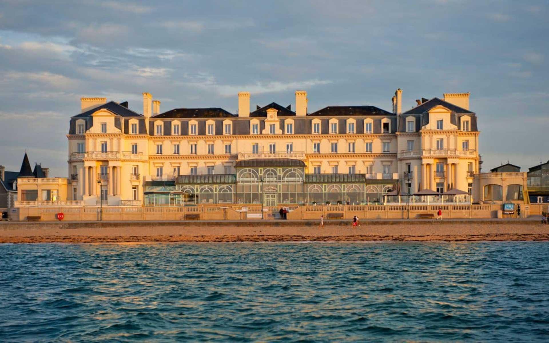  © Grand Hôtel des Thermes Marins de Saint-Malo