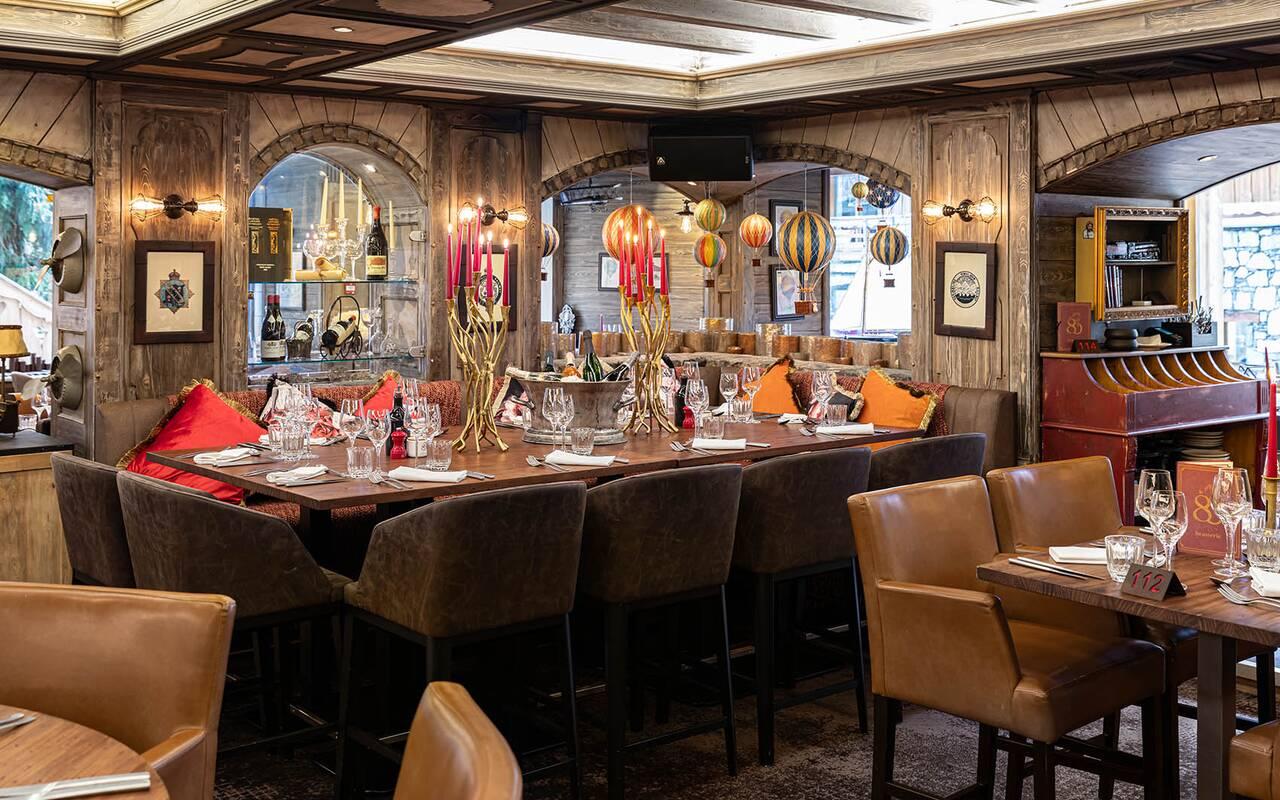 Dîner au restaurant le 80 © La Chaudanne 