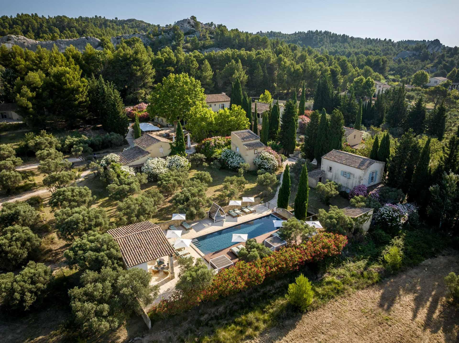 Le Hameau des Baux pour un week-end à la campagne en Provence © Heure Bleue Studio