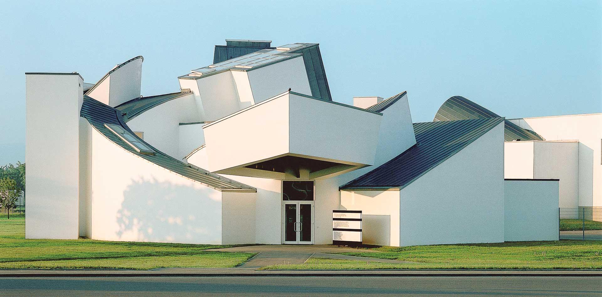 Le Vitra Design Museum imaginé par Frank Gehry © Vitra Foto Thomas Dix