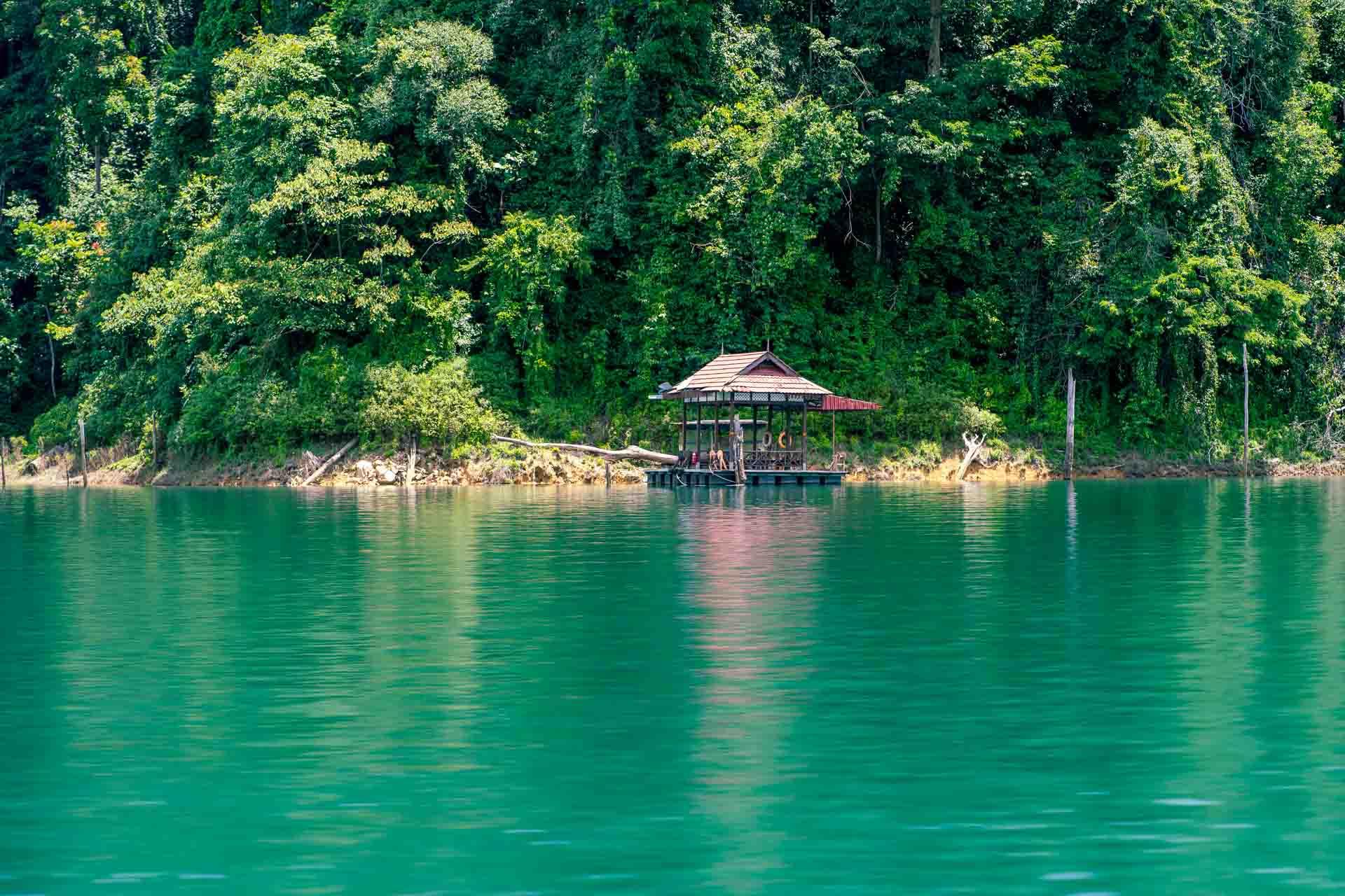 Lac Kenyir © Adobestock Ellinur