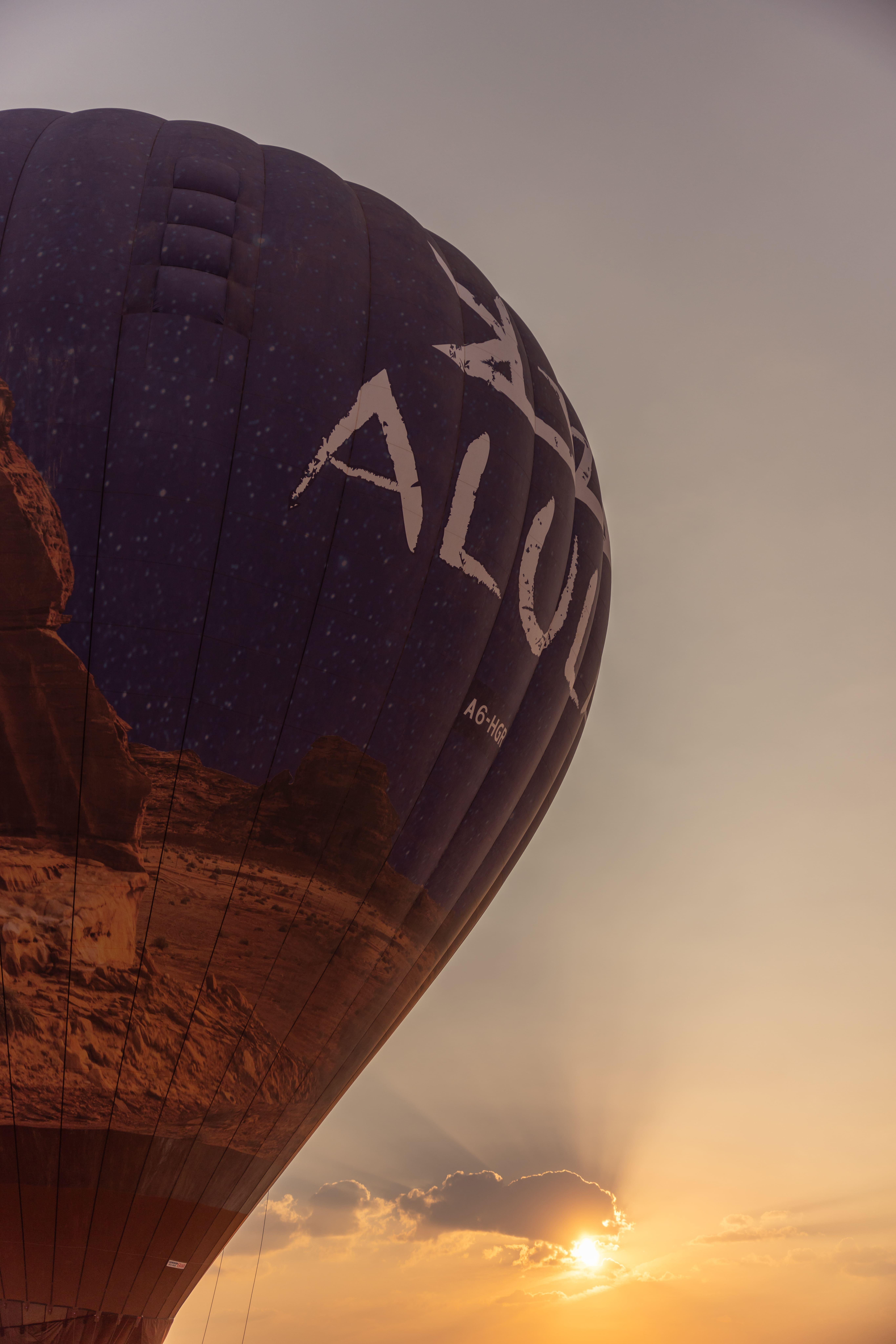 Le soleil illumine le paysage © Hero Balloon Flights Saudi