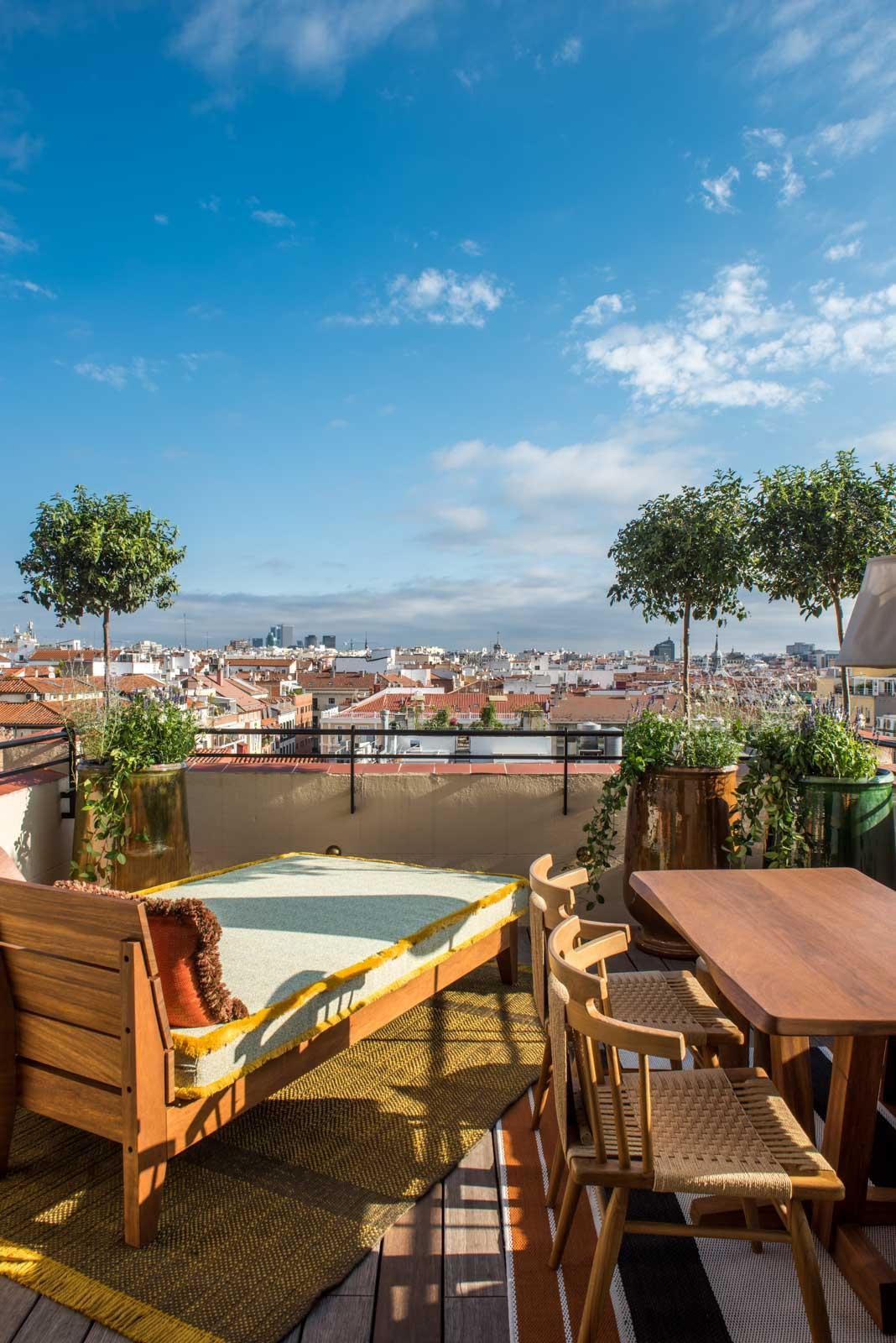  La Suite Armando © G. de Laubier