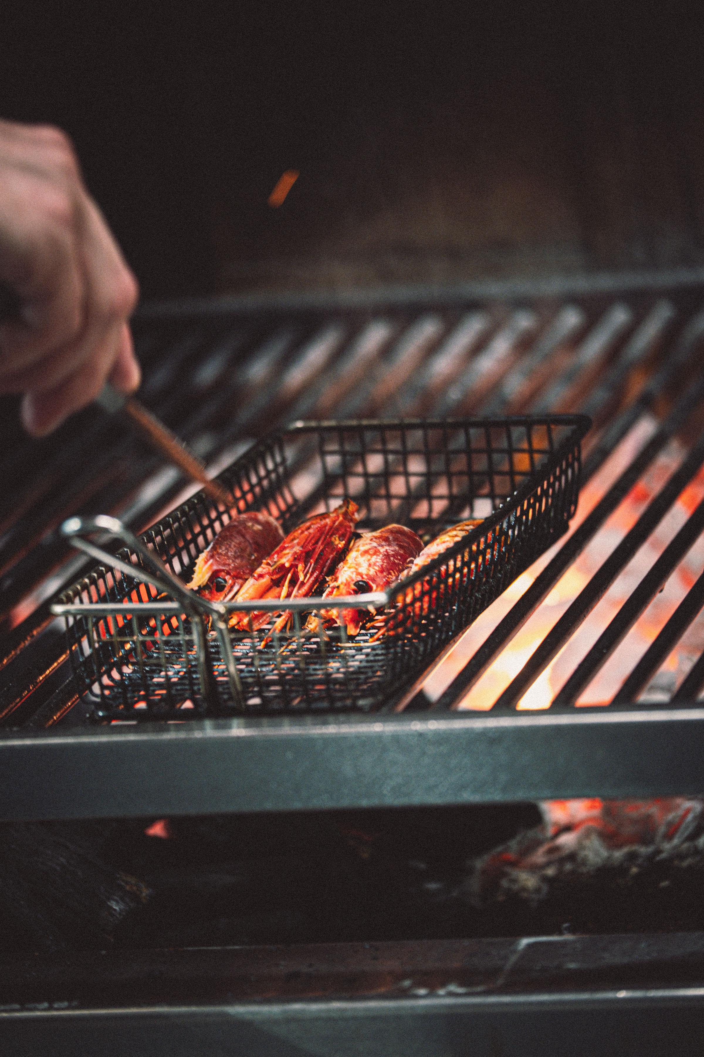 Cuisine sur grill © Bar Bask 