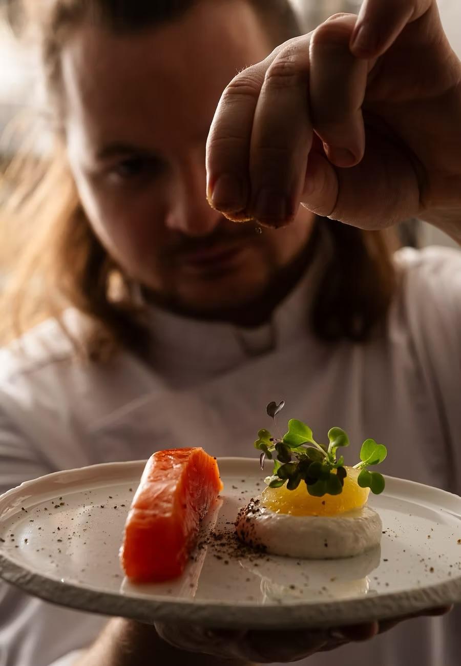  Le chef Damien Dussac sublime le champagne avec sa cuisine © Bubble Bliss