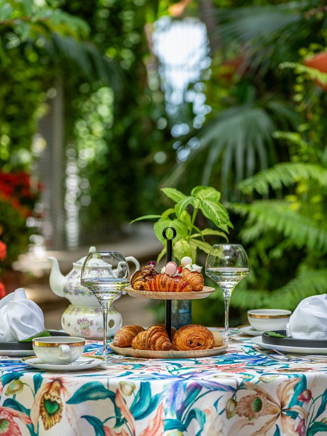 À Carthagène des Indes - un tea time à l’hôtel Sofitel Legend Santa Clara © DR