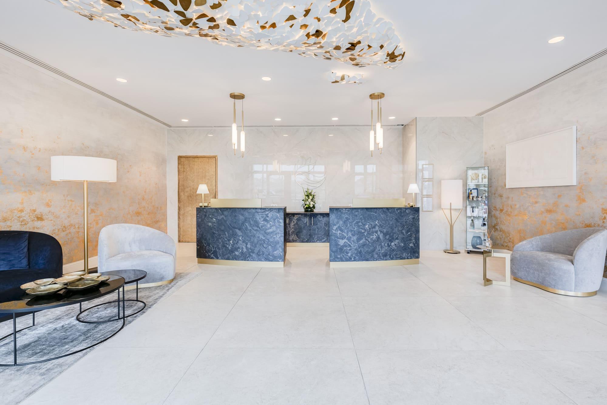 Le luxueux lobby de l’hôtel © Fleur de Loire