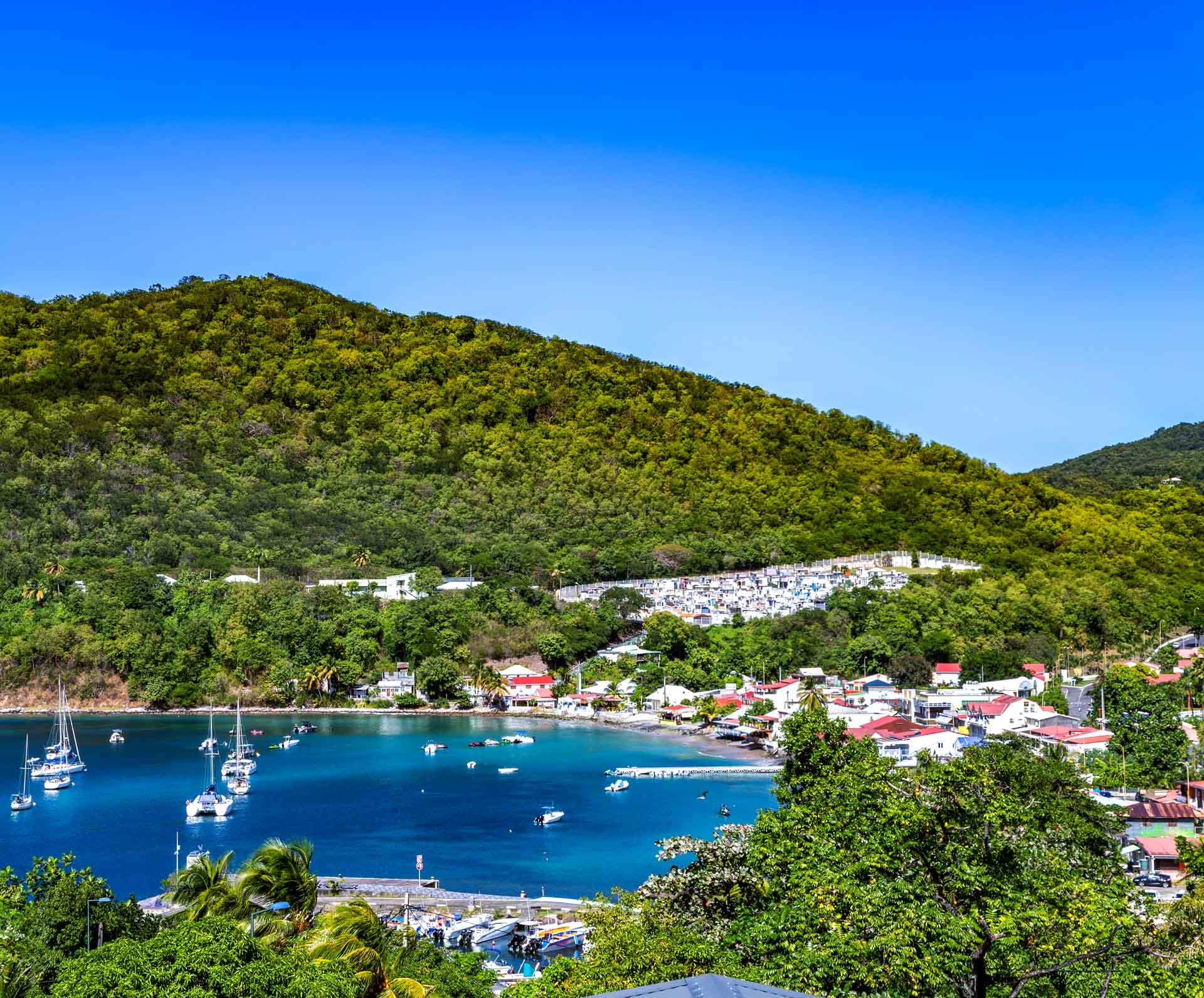 Visiter la Guadeloupe et Deshaies © AdobeStock
