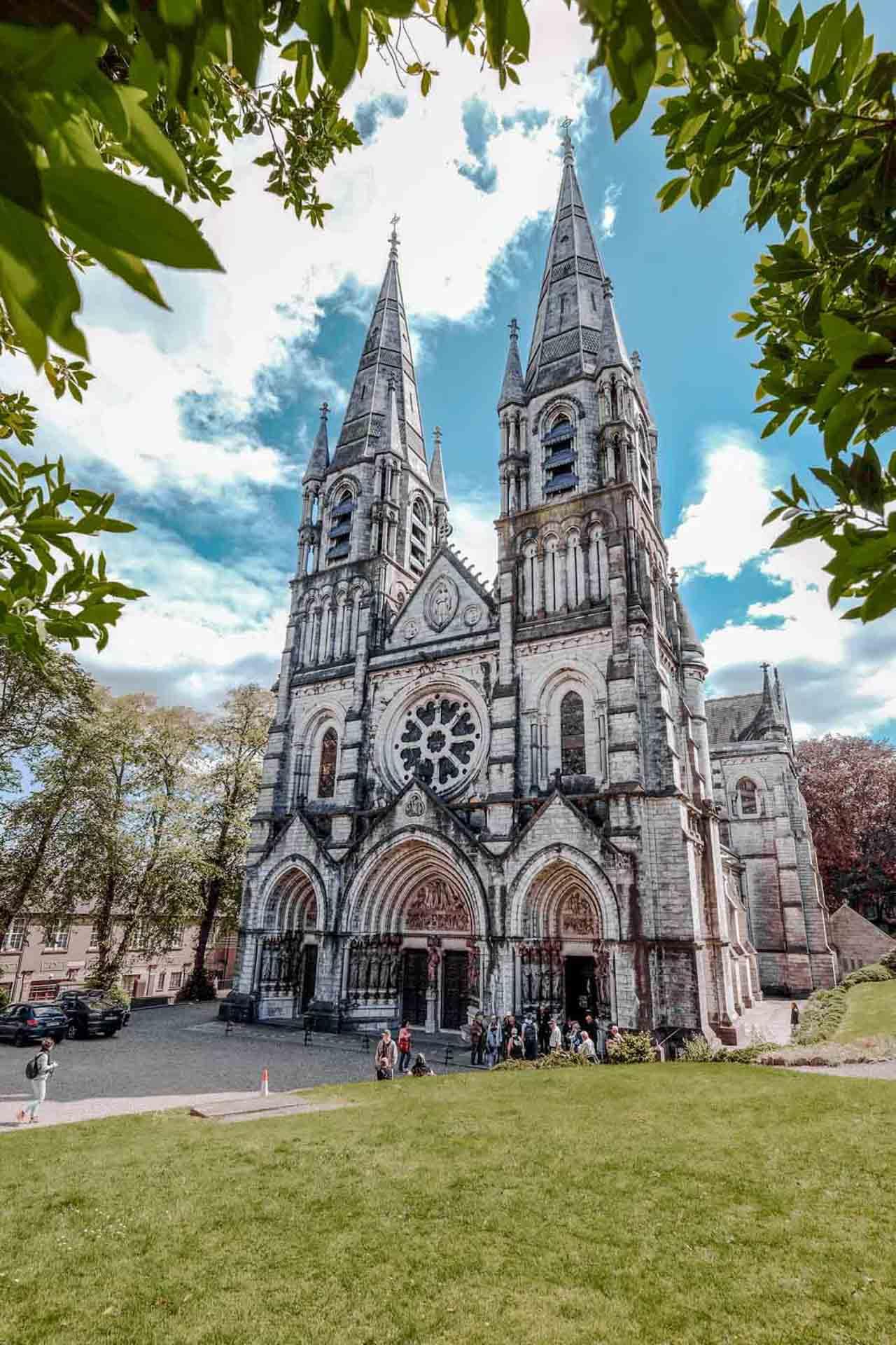 La cathédrale Saint-Finbarr de Cork © AdobeStock