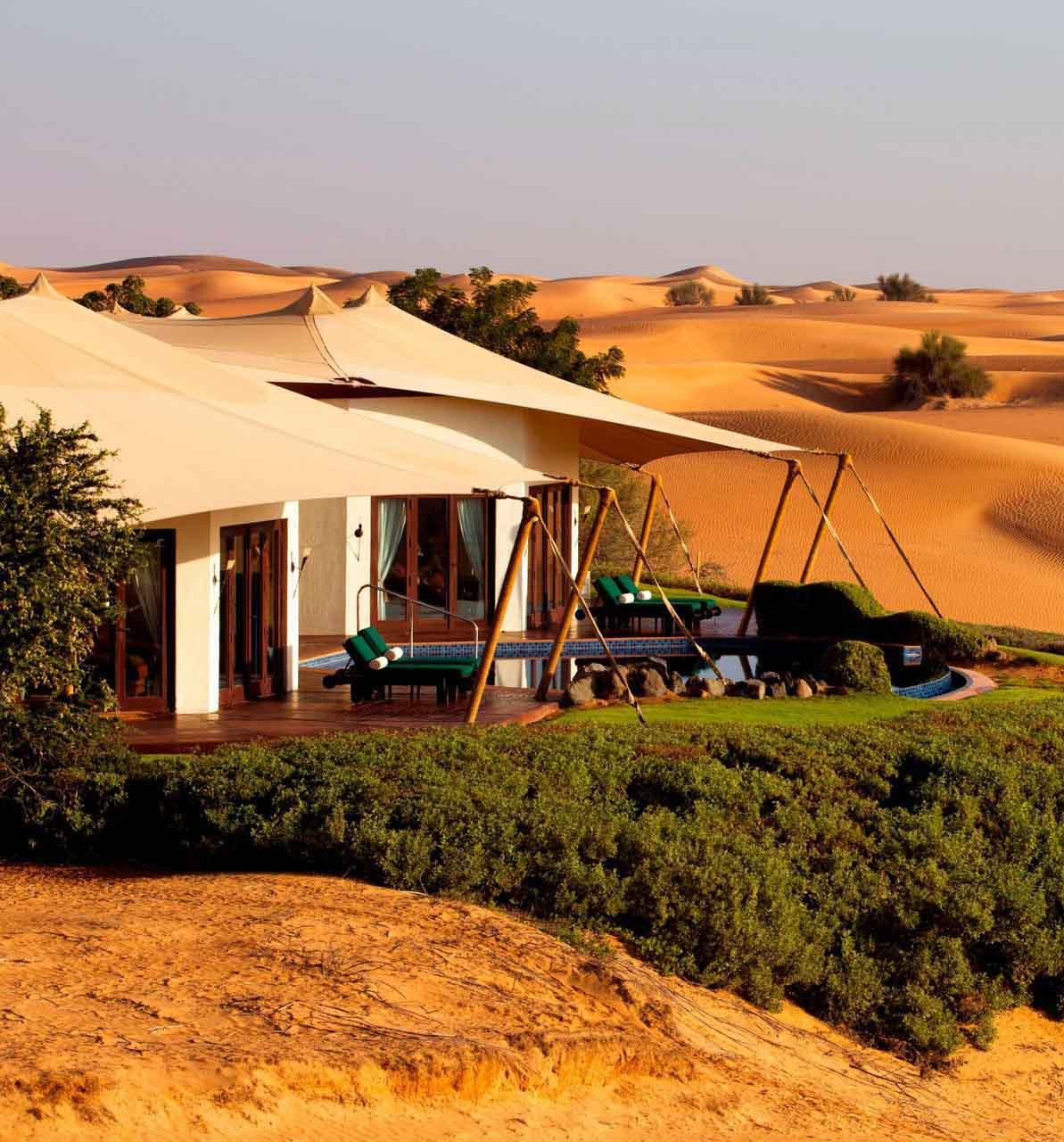 Suite en plein désert au Al Maha Desert Resort © DR