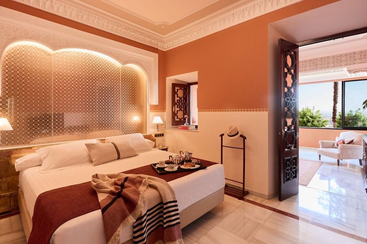 Une chambre de l’Alhambra Palace Hotel © DR