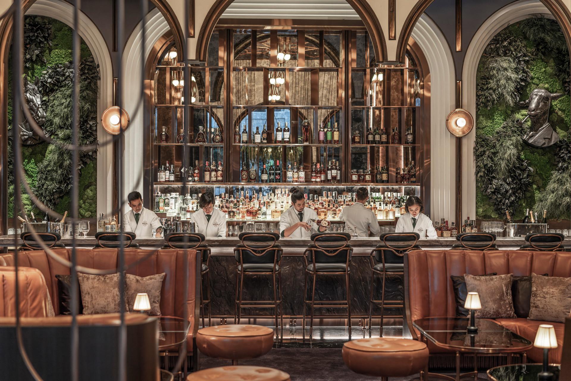 Un des meilleurs bars à cocktails du monde © Four Seasons