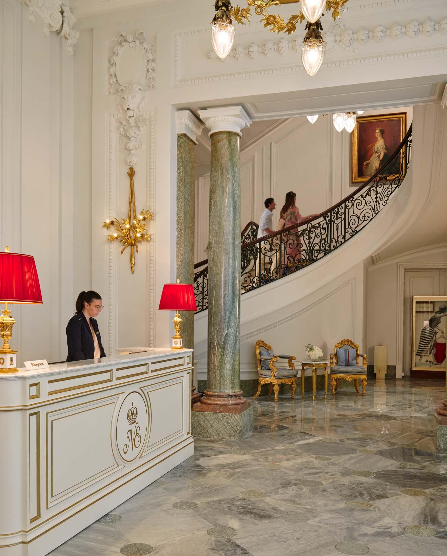 © Hôtel du Palais