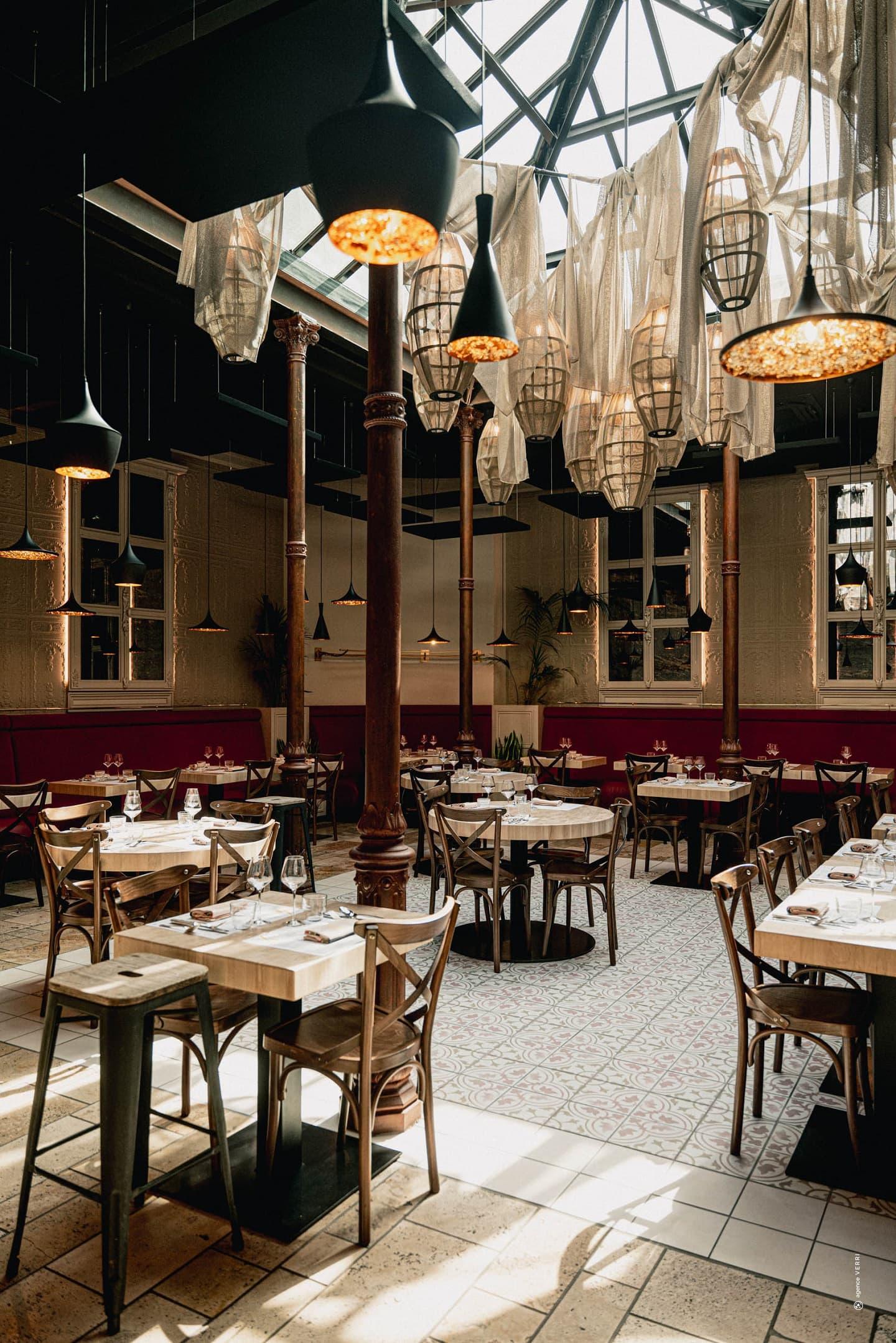 Salle sous verrière © Brasserie à 4 Temps