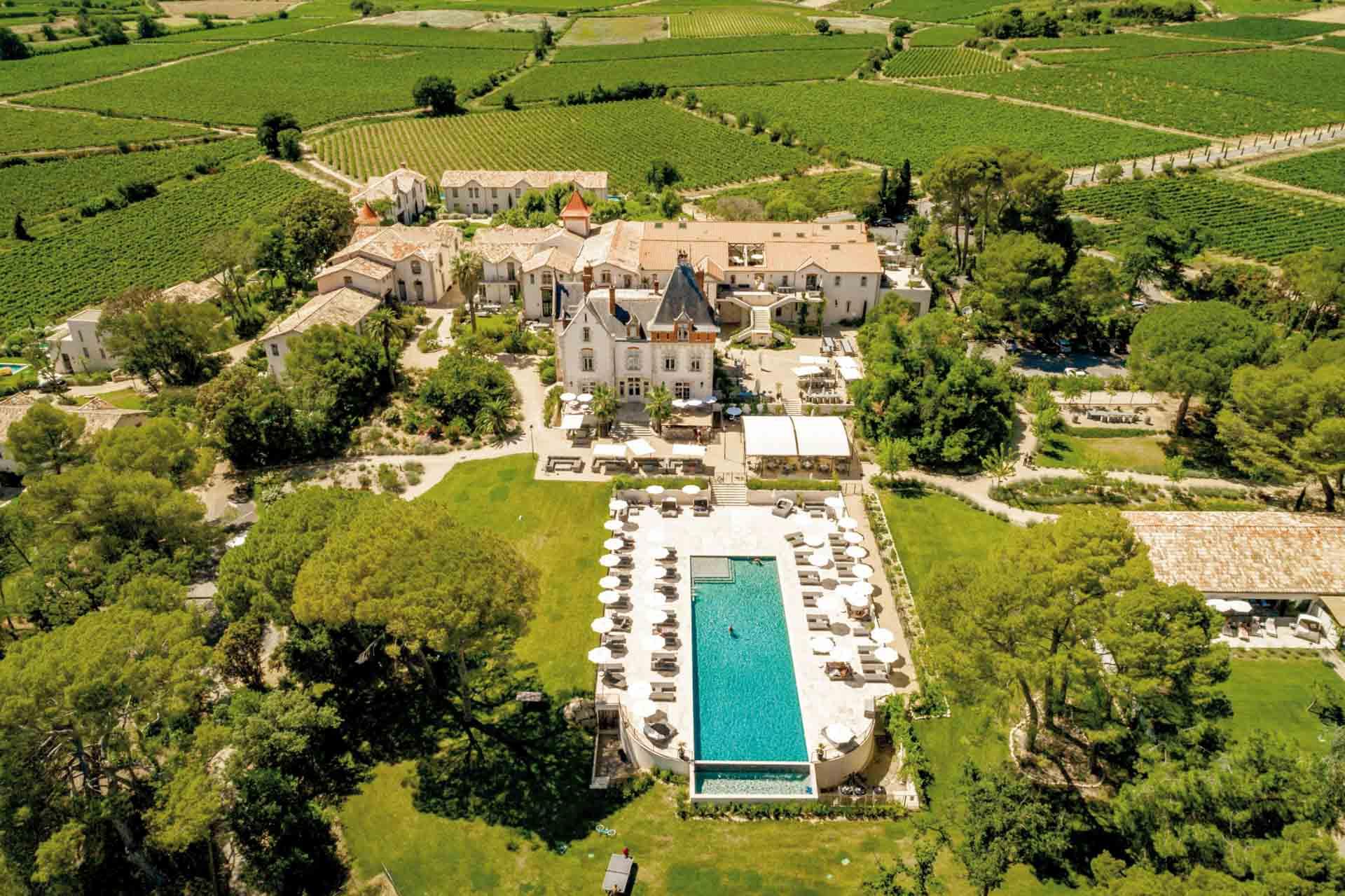 Vue aérienne du Château St Pierre de Serjac © Aspheries