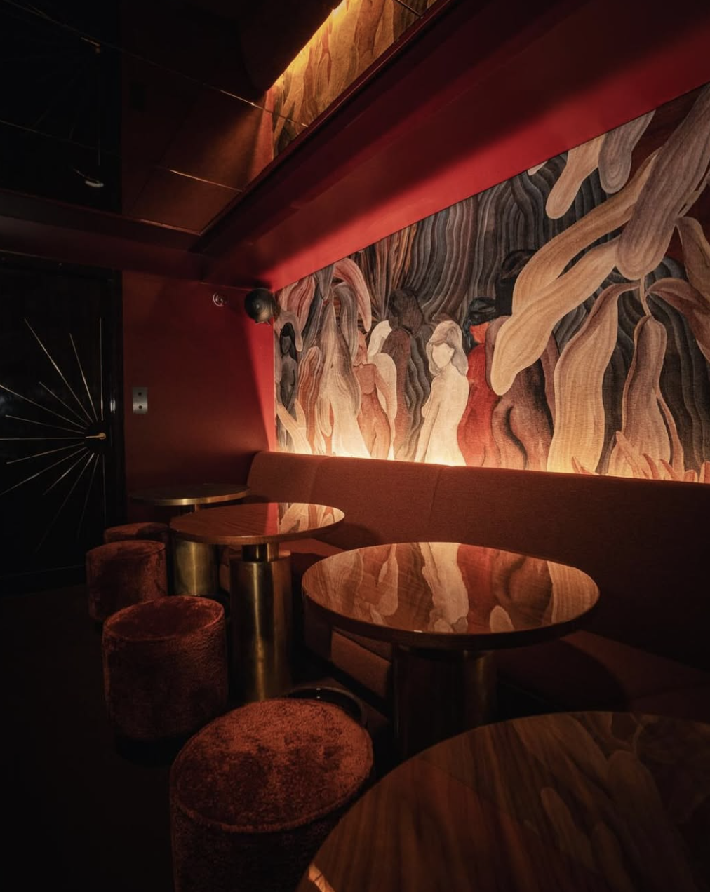 Une table à The Coal Club à Paris 8 © The Coal Club