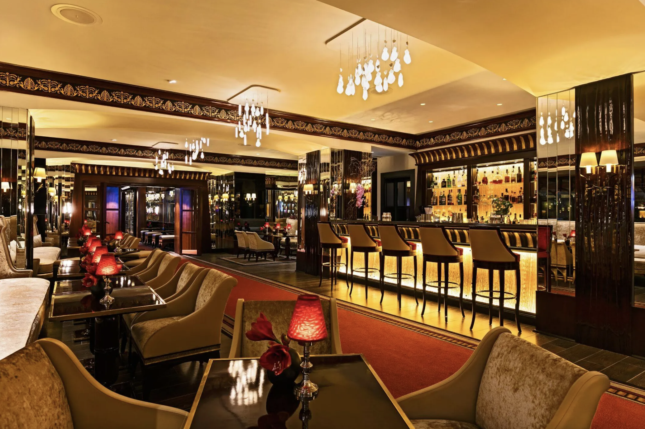 Bar du Fouquet’s © Fouquet’s Cannes