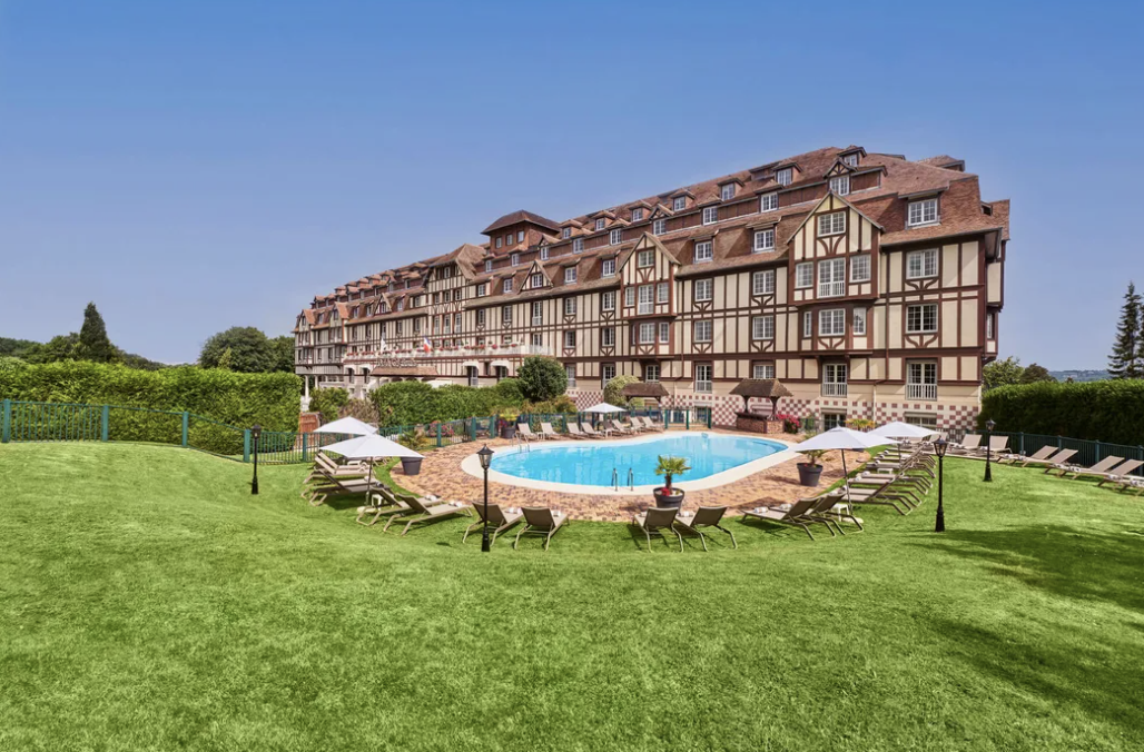 Vue de l’Hôtel du Golf Barrière © Hôtel du Golf Barrière