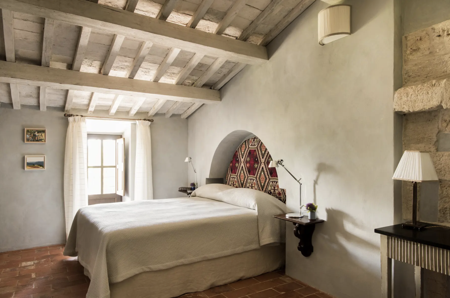 Une chambre de l’hôtel © Borgo Pignano Volterra