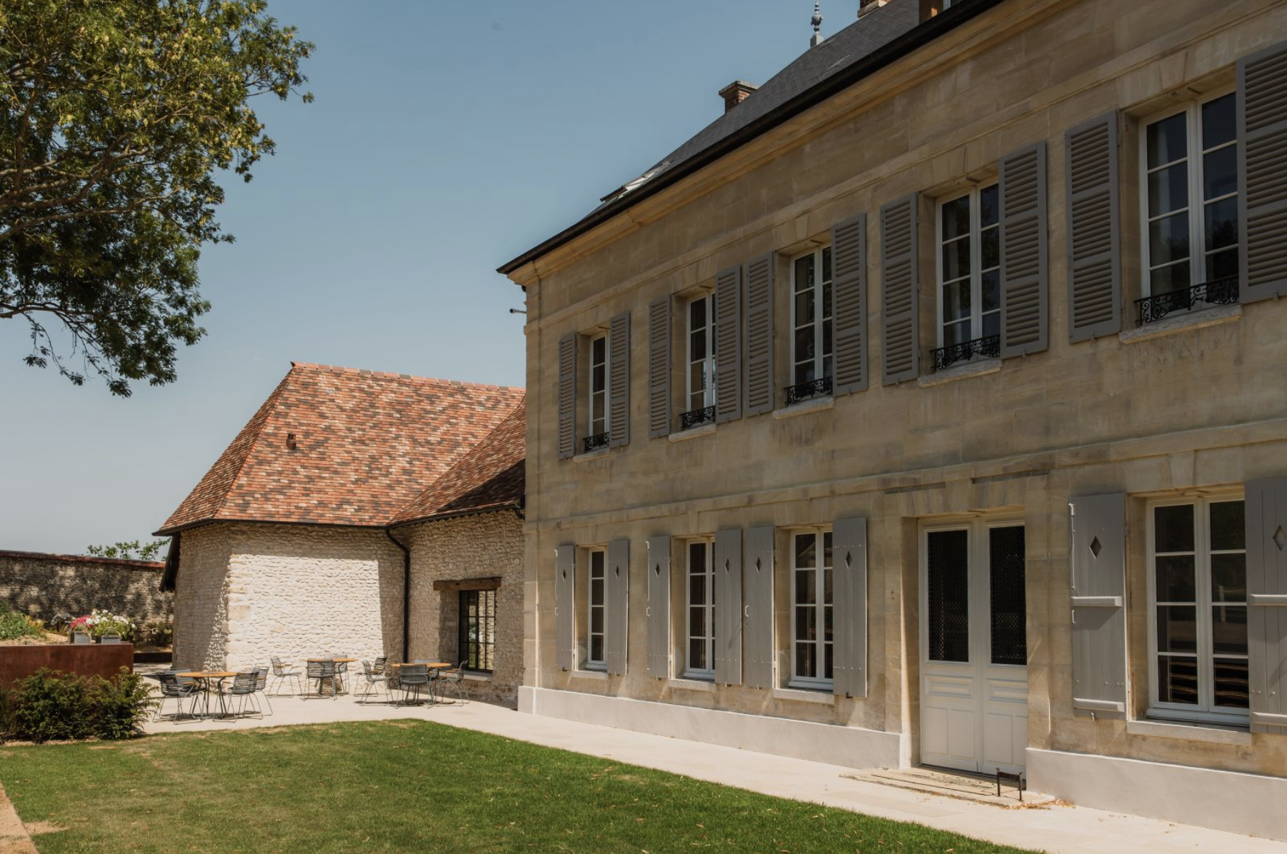 Le Clos des Martines, une villa privatives à louer pour les familles © Le Clos des Martines