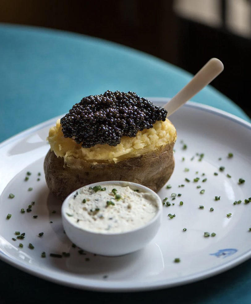 La pomme de terre au four © Caviar Kaspia