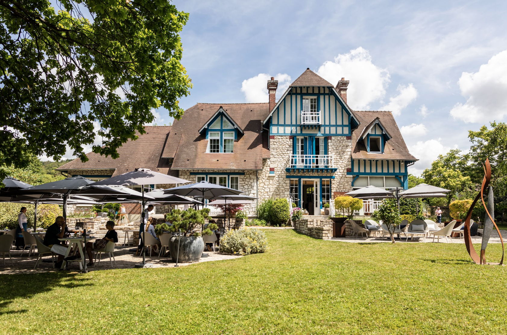 Une vue de l’hôtel à Giverny © Aurelio Rodriguez