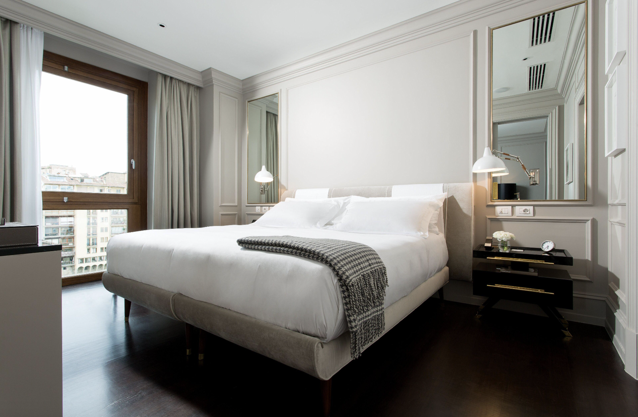 Une chambre de l’hôtel à Florence en Toscane © Portrait Firenze