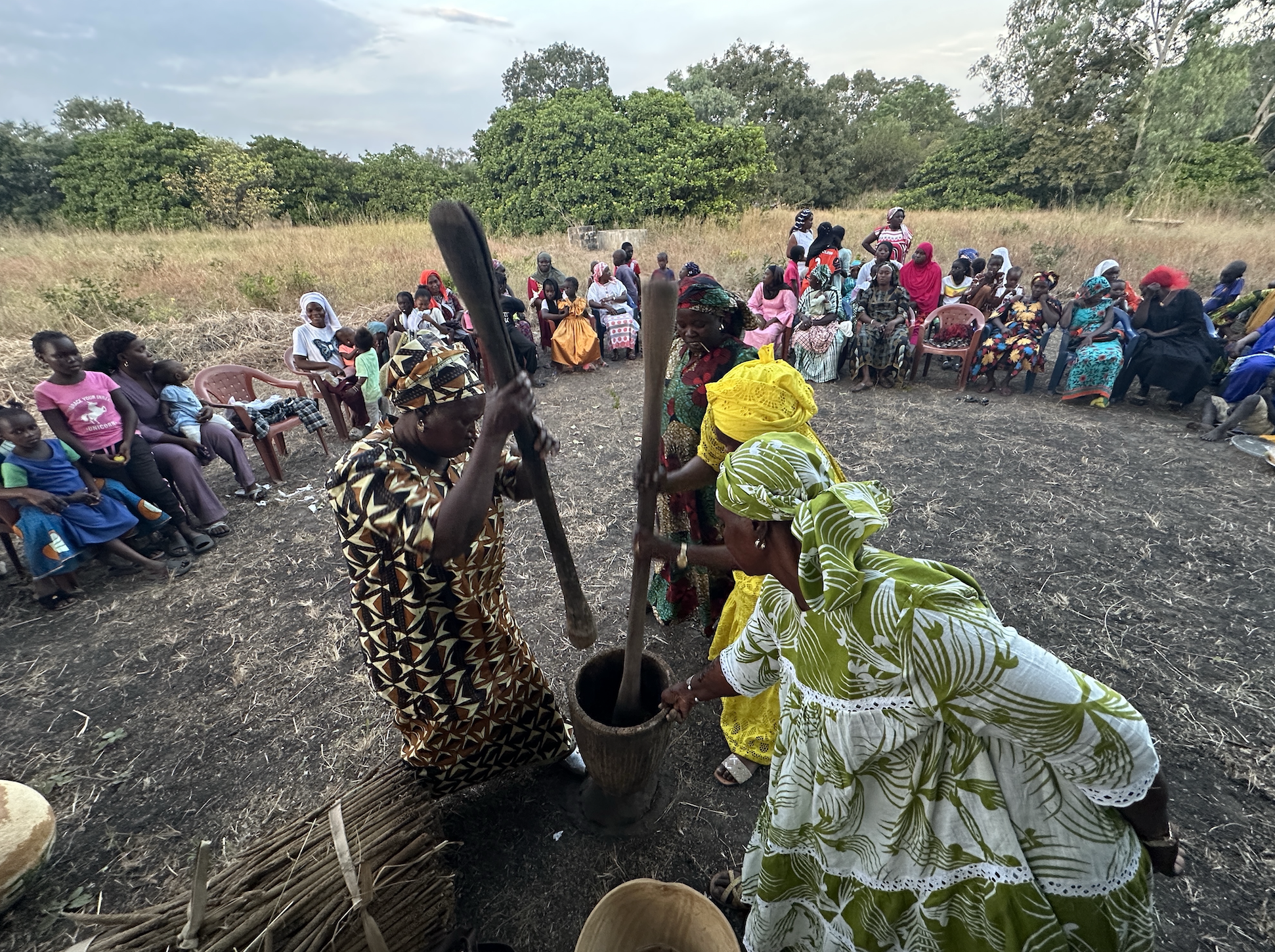 A Dassilame, les femmes partagent volontiers leurs traditions © Pascale Missoud