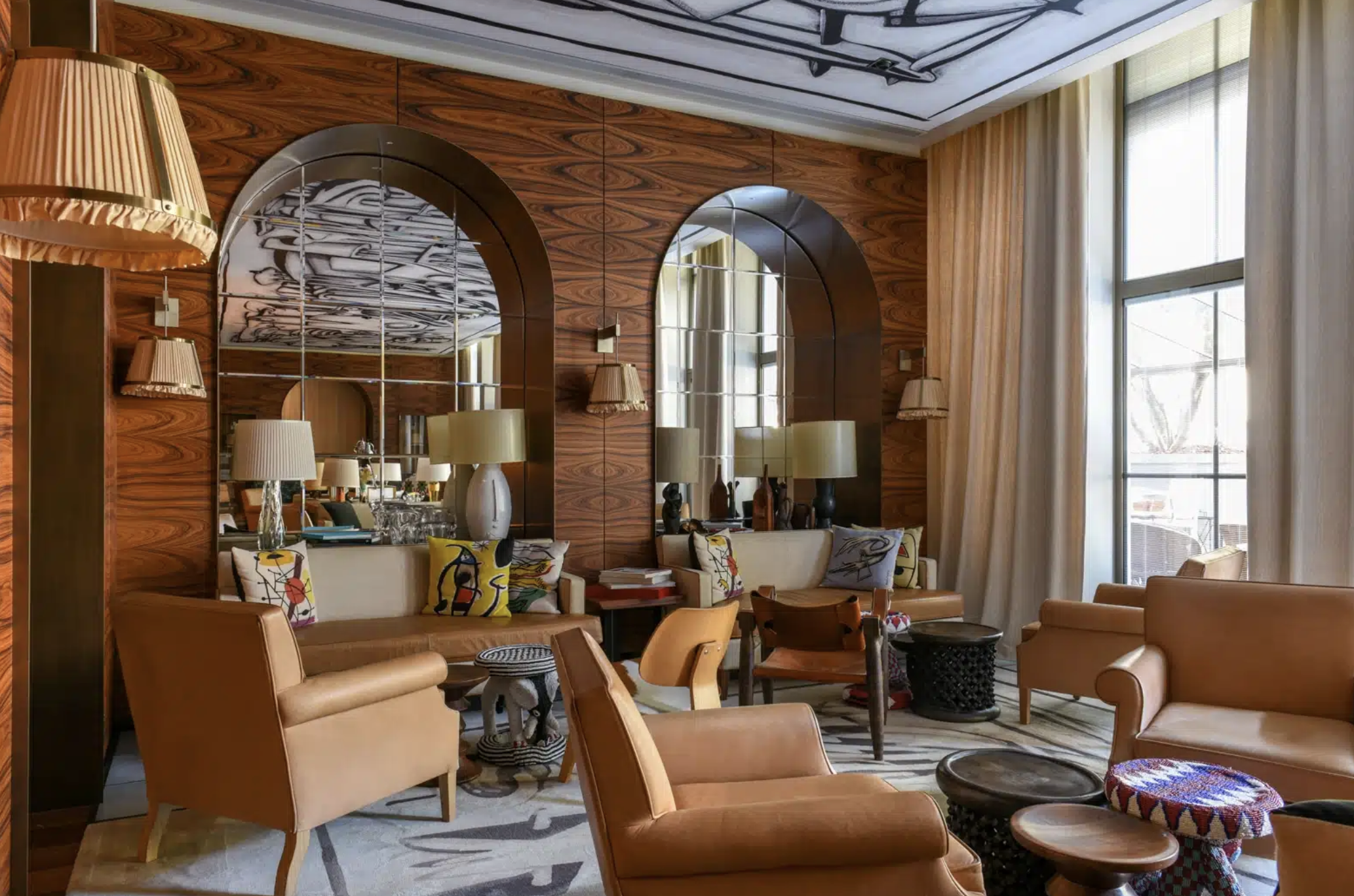 La réception de l’hôtel, des espaces larges pour les familles à l’hôtel Brach Paris© Evok Collection